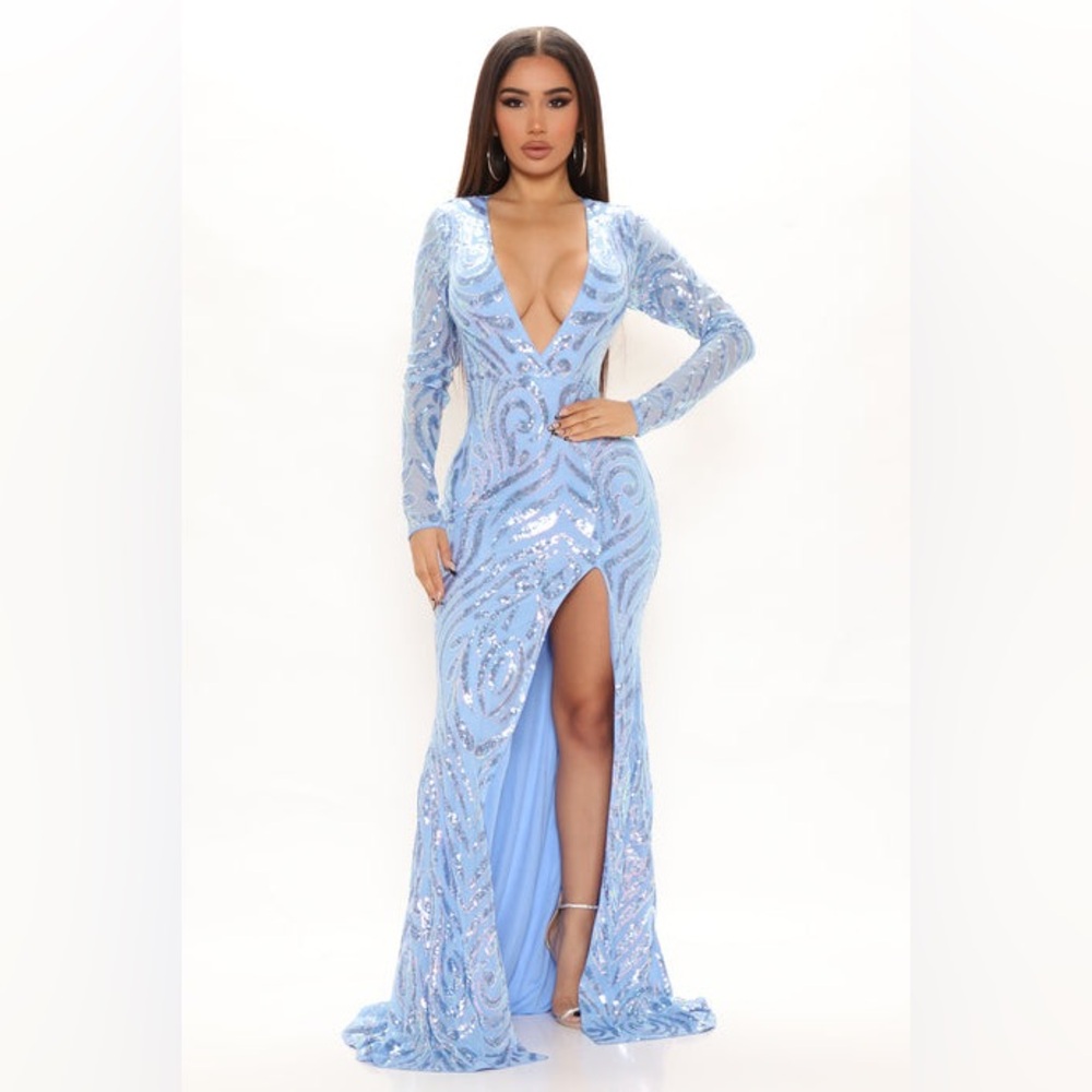 Fashion Nova You're Golden Sequin Maxi Dress - Blue S NWT Statement Piece Shiny